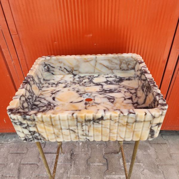 Calacatta Viola Mermer Fluted Tezgah Üstü Lavabo